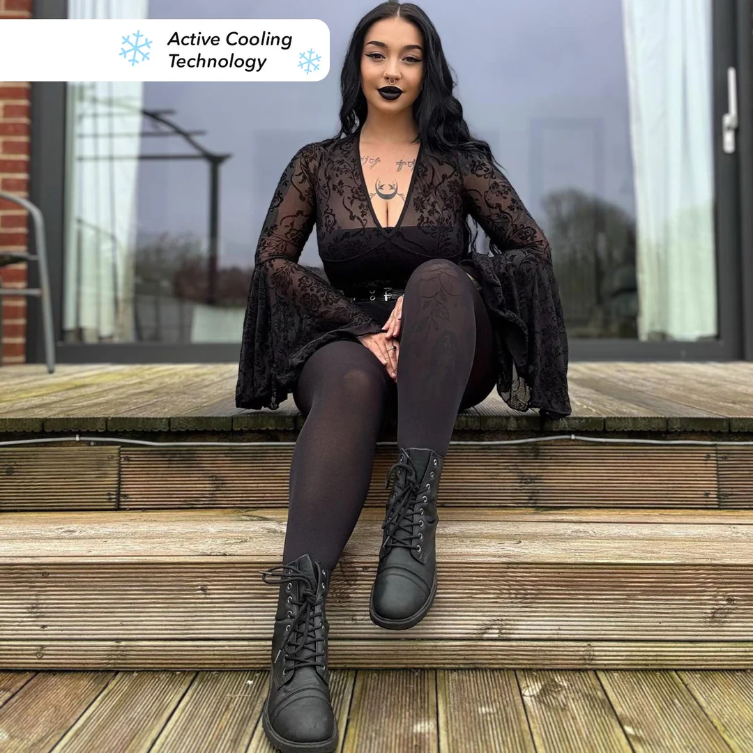 Tights and Clothes That Fit
